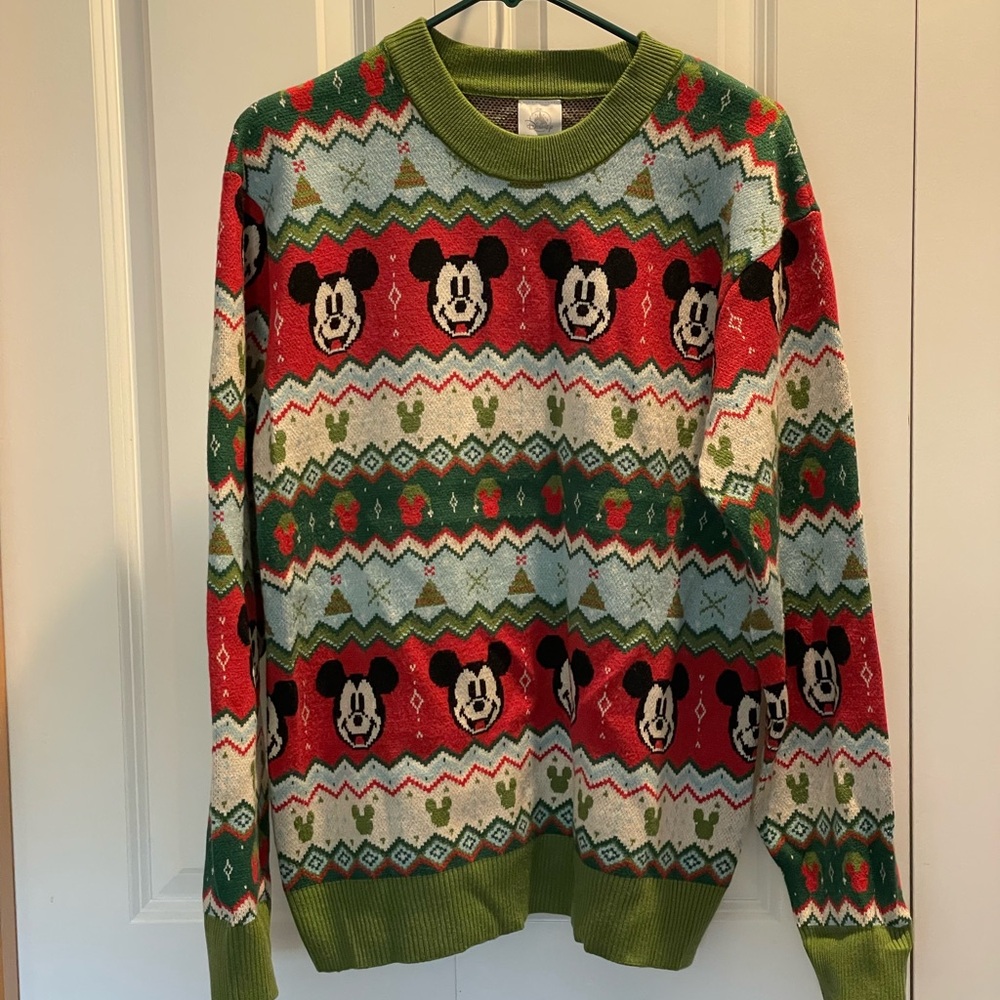 Disney Parks 2024 Christmas Mickey Mouse Sweater. Men’s size small.